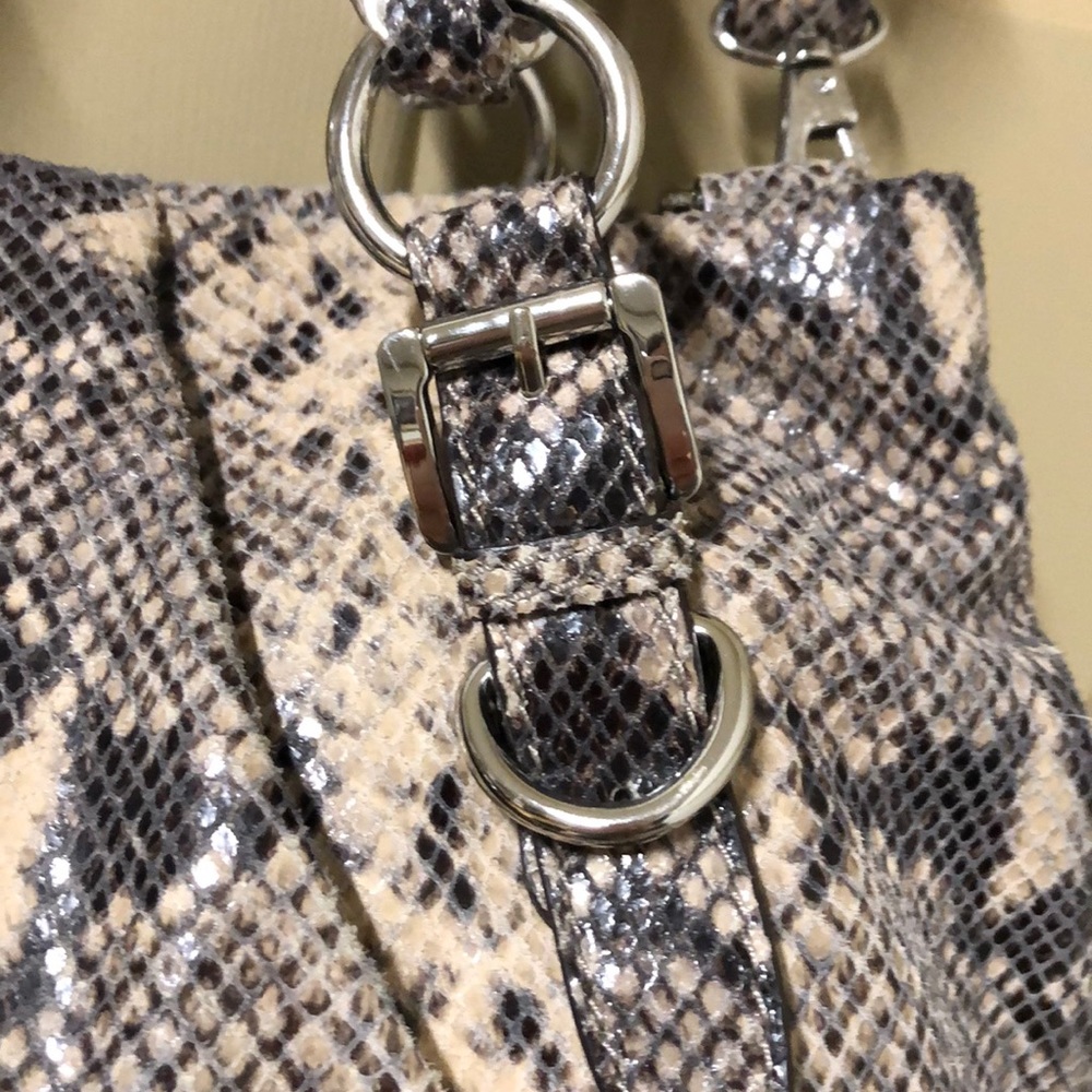 Michael Kors snake skin leather large tote - Picture 8 of 14